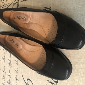 Lifestride Flats Size 9.5 Style Deja Vu Black like new
